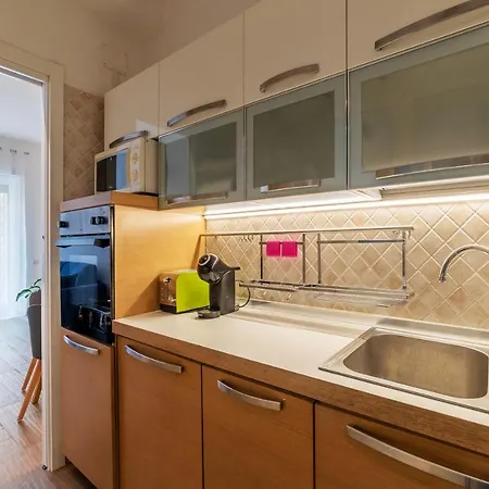 Piazza Re Di Comfy Апартаменты Рим