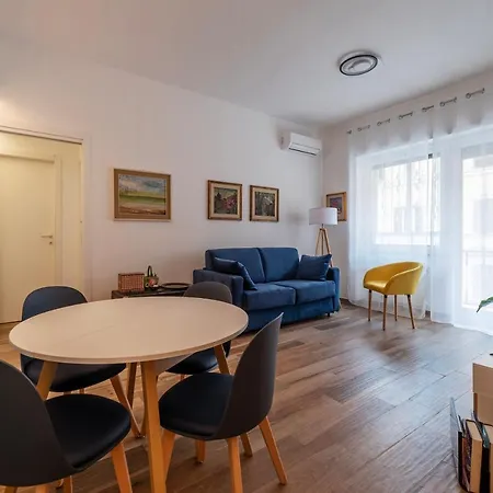 Apartamento Piazza Re Di Comfy *