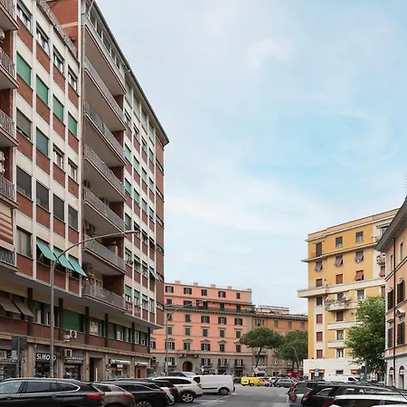 Piazza Re Di Comfy Apartmán Řím